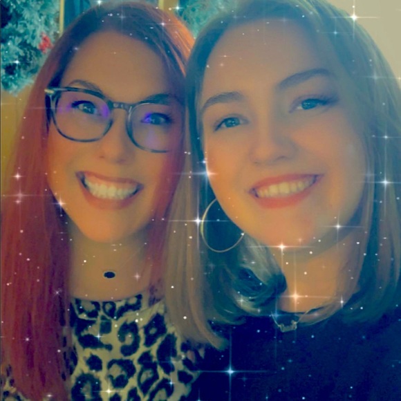 Meet your Posher, Val - Picture 1 of 2